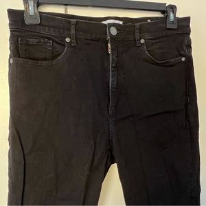Black skinny jeans